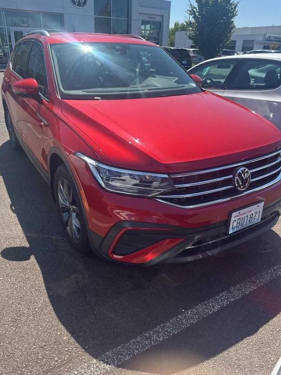 VOLKSWAGEN TIGUAN 4MOTION 2022 3VV2B7AX9NM061425 image